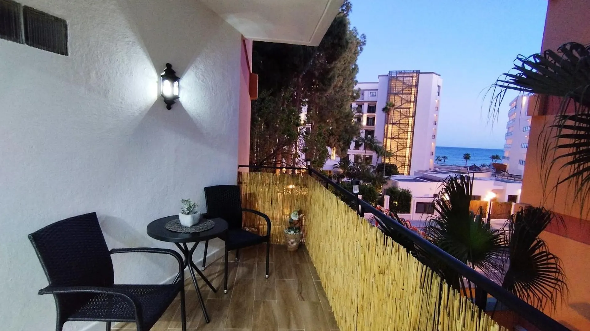 Apartment Amazing Front Sea View Studio. Marbella Centre